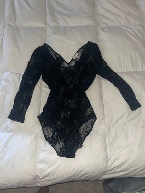 Sexy Black Lace Long-Sleeve Bodysuit